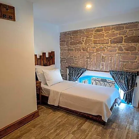 Hotel Pietra